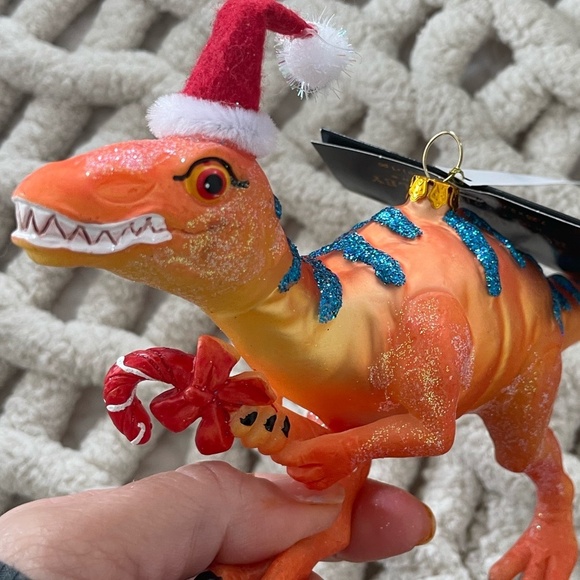 ROBERT STANLEY HOME COLLECTION SANTA HAT DINO GLASS ORNAMENT NWT - Picture 8 of 9
